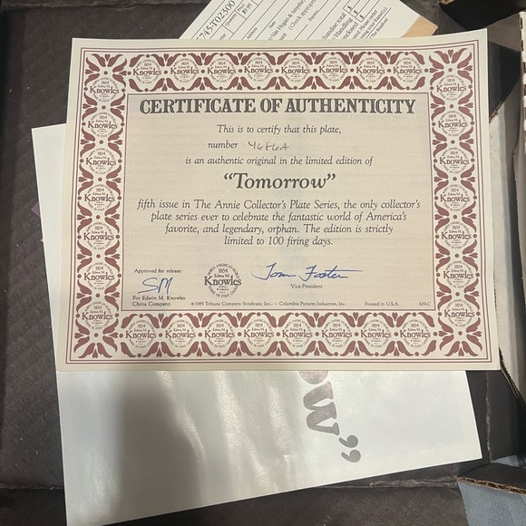 Collector Annie “Tomorrow” Vintage  Plate - Picture 3 of 7